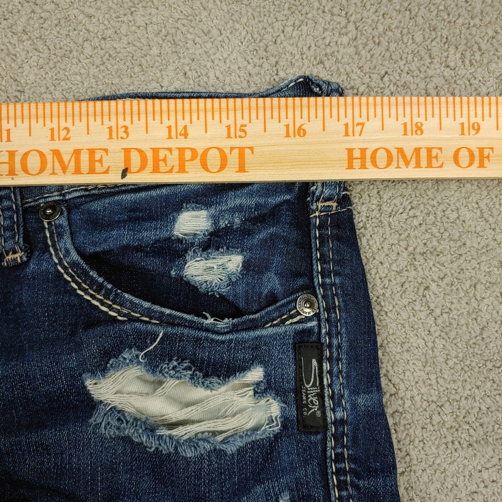 Silver Jeans Co. Suki Capri - Womens 34x25 Blue Distressed Mid Rise - VERY GOOD - Picture 4 of 15